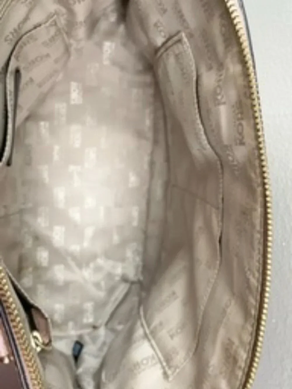 Michael Kors Cross Body Bag